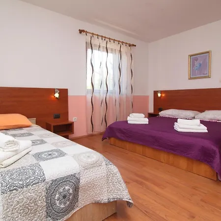 Apartments Lidija Rovinj Exterior photo