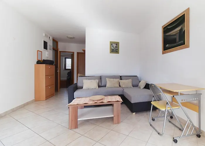 Apartments Lidija