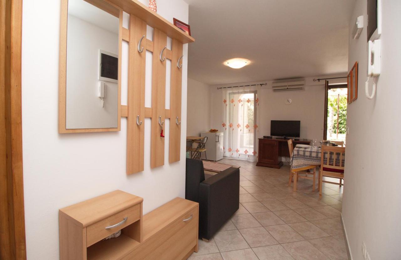 Apartment Lidija *
