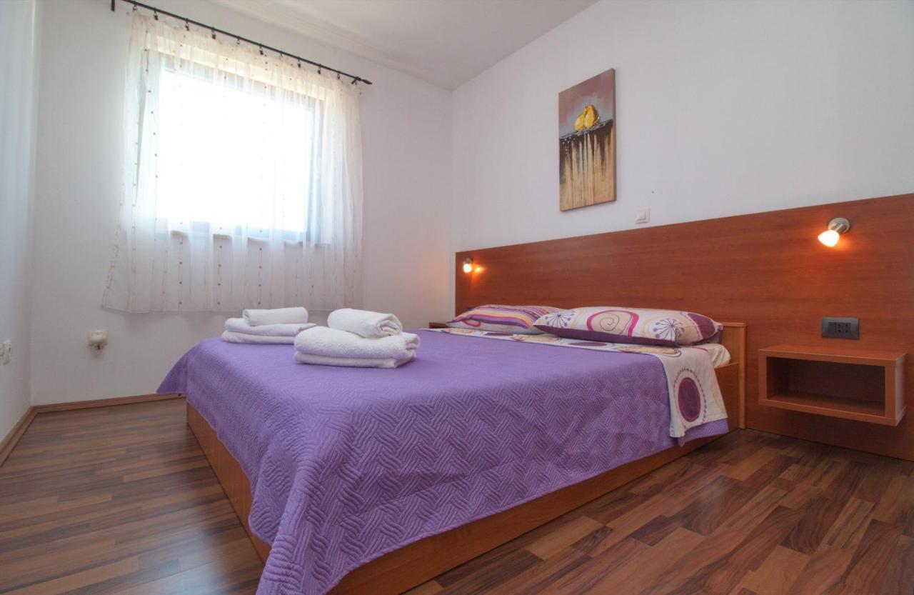 Apartment Lidija *